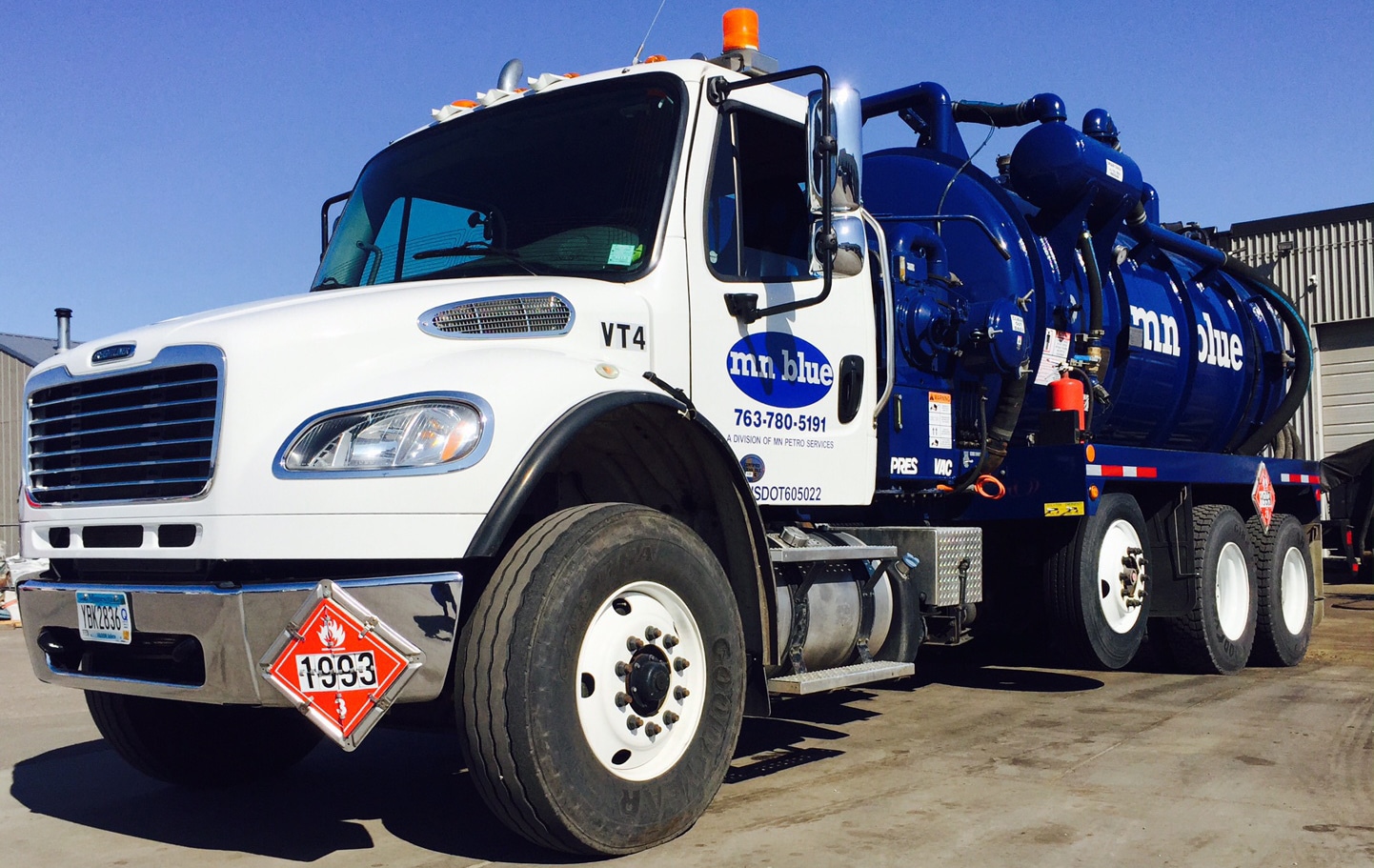 MN Blue Vac Truck